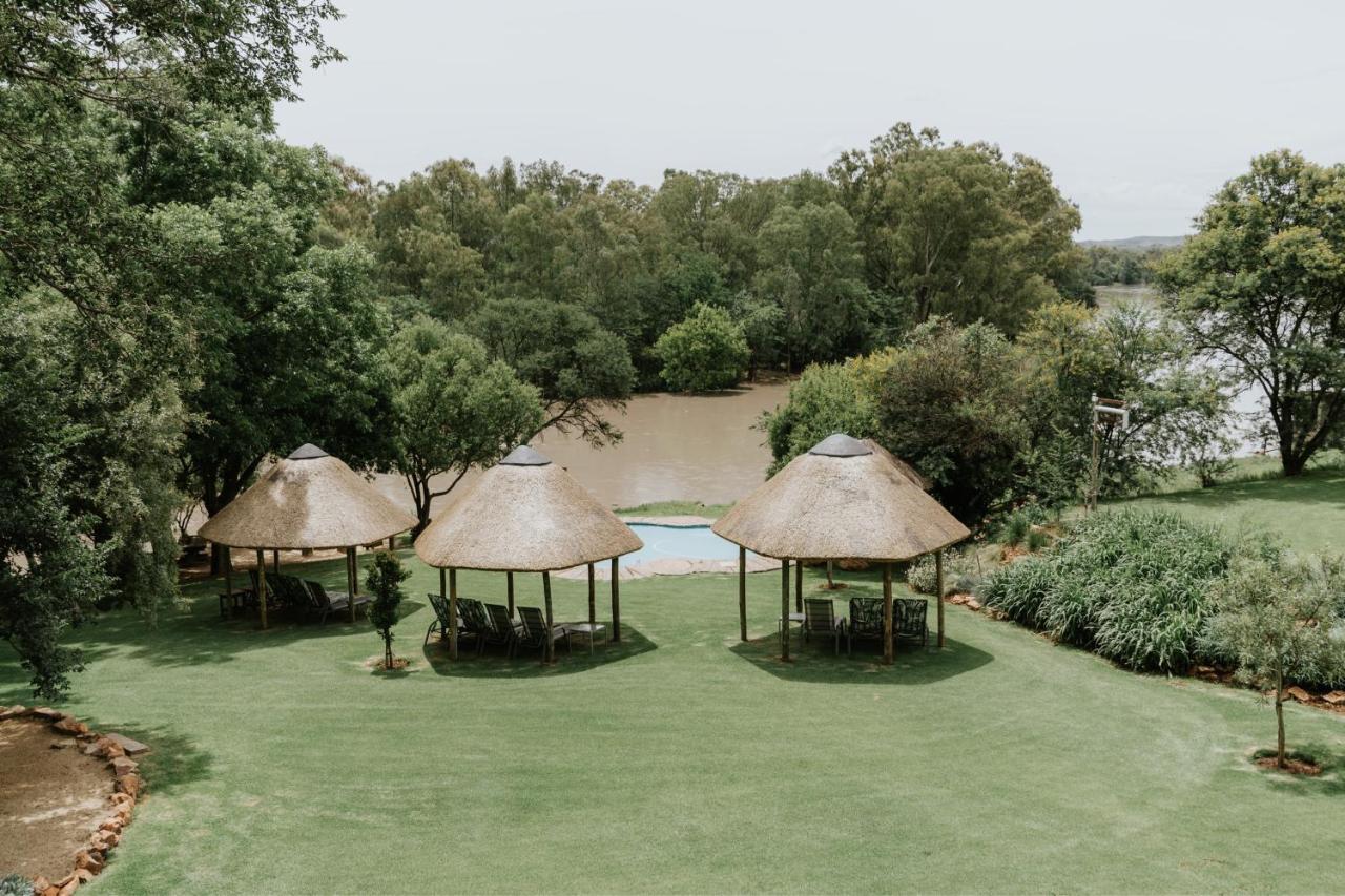 Breathe River Retreat Parys Exterior foto